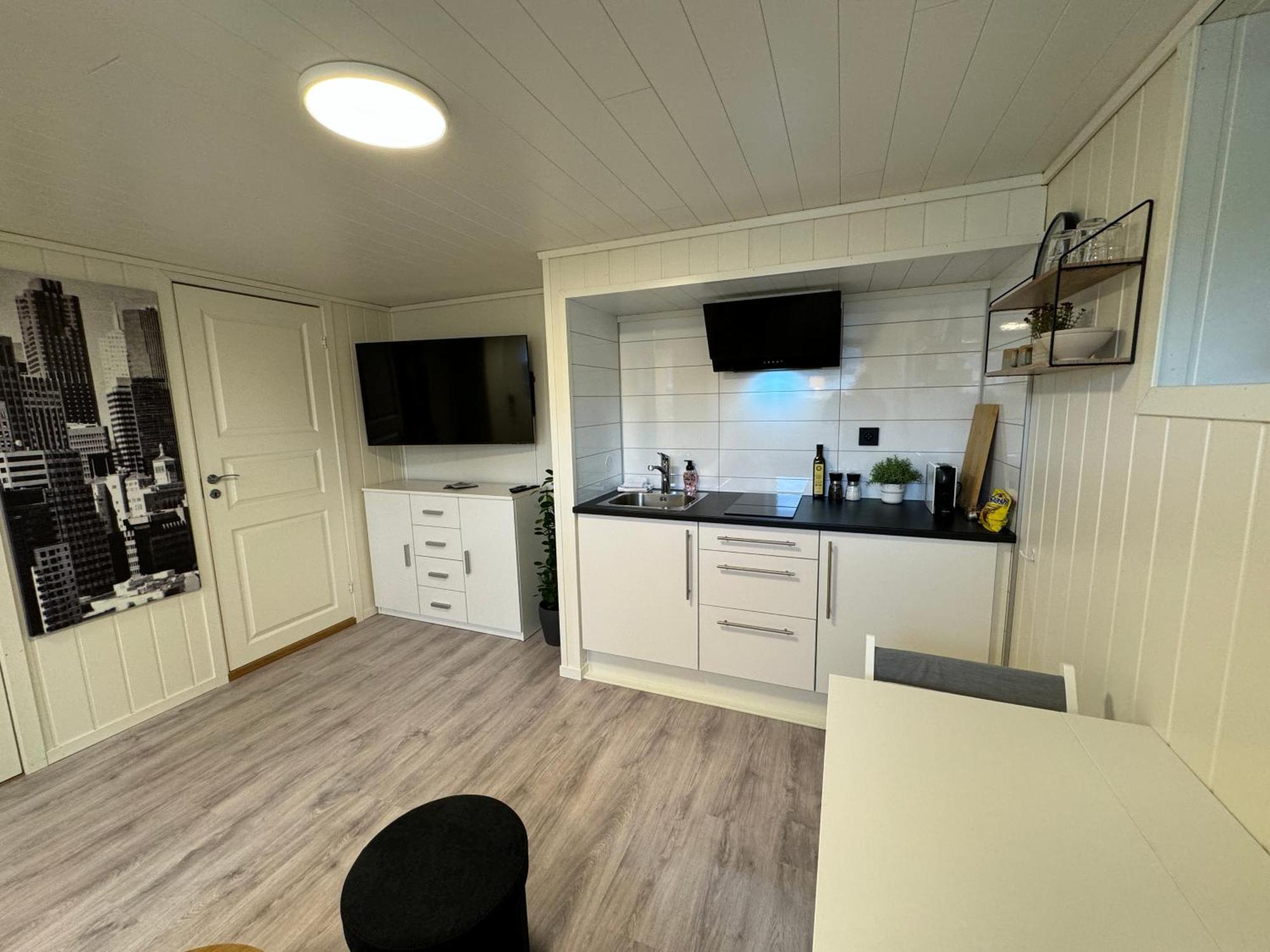 Mini Apartment In Centre Of Jørpeland Esterno foto